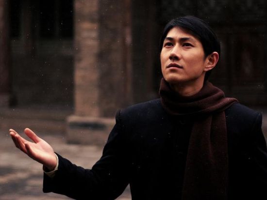 何明翰《天涯咫尺》剧照