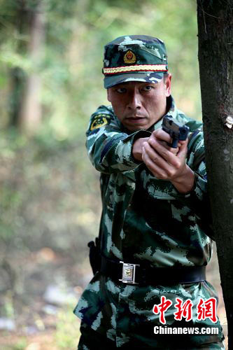 王挺出演《零号国境线》 入行受伤30次遍体鳞伤