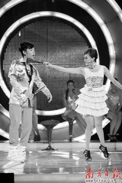 "美在花城"选美美女耍泼扮丑求关注