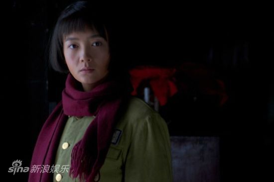 崔波饰演女战士方琴新浪娱乐讯 2011年,正值建党90周年和辛亥革命