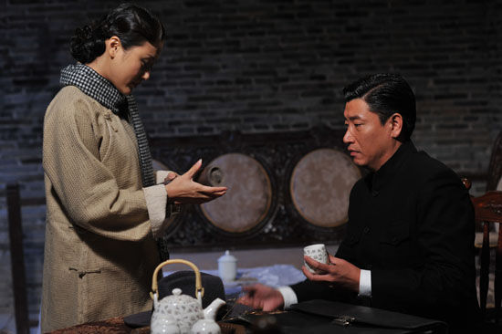 密使卫视首战告捷于震情陷女情报员图