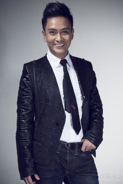 中国千王马洪刚《谁与争锋》赞谢君豪