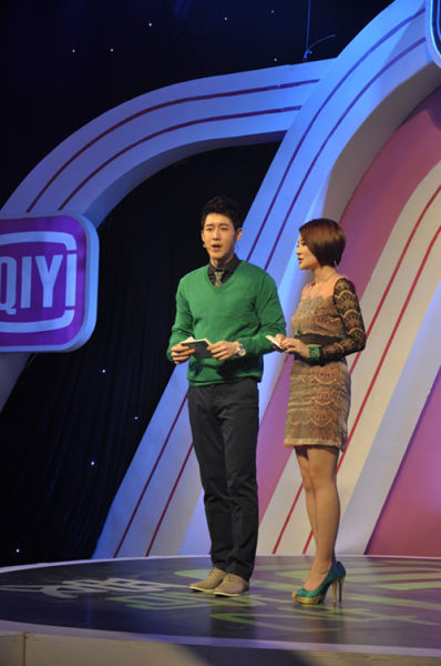 租车单《浪漫满车》租车男新浪娱乐讯 交友节目《浪漫满车》新的一