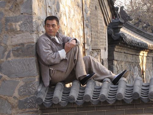 陈龙《新燕子李三》剧照