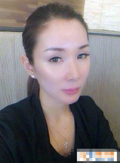 于冬前妻臧黎璐(资料图)新浪娱乐讯于冬与前妻臧黎璐的离婚案前日在