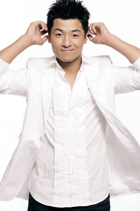 单眼皮男生齐奎秋季写真独家曝光组图