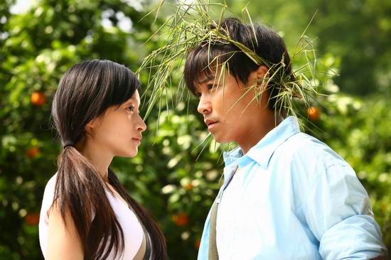 陈思成为沈佳妮捏脚戏里玩暧昧恋情组图