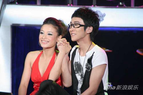 《我爱记歌词》狙击战第三场 思绮遭淘汰(组图)