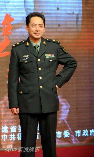 图文:《红色摇篮》首播仪式-刘劲_影音娱乐_新浪网