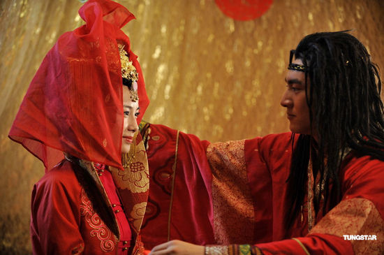 《轩辕剑之天之痕》出炉 胡歌唐嫣再造魔幻风云