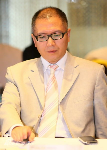 图文:《母亲母亲》研讨会-出品人代表陆兴东