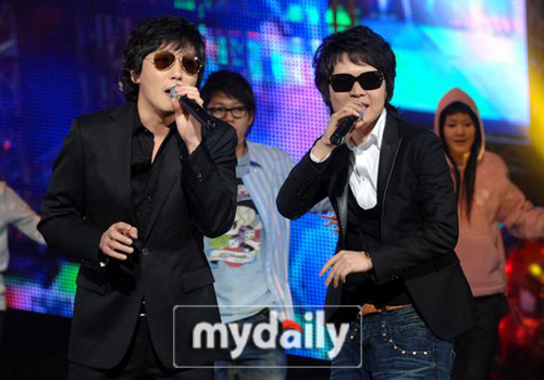 韩国歌手申正焕卓才勋组成的音乐组合与李承焕之间的法庭攻防战升级