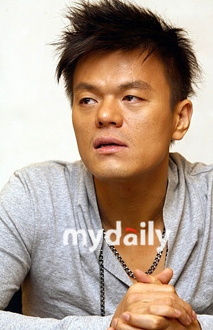 歌手兼制作人的朴振英向jyp娱乐公司中练习时间最长的这个月将作为4人