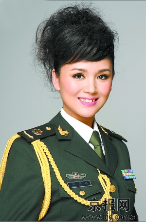 《太阳雪》明天将在该团剧场演出,冯瑞丽作为一个通俗歌手将演唱整场