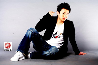 高音王子张羽网络首唱为得ep网友竞相使绝招