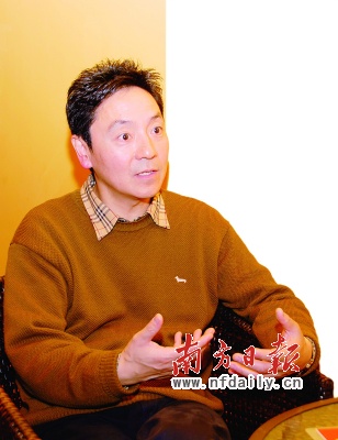 曾获"万千星辉耀中华"全国十大最受欢迎歌手称号的广东"老牌唱将"唐彪