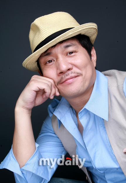 cool成员金成秀出道16年将首次出个人专辑(图)