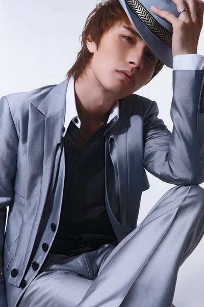 山野看明星八卦,查影讯电视节目,上手机新浪网娱乐频道 ent.sina.cn