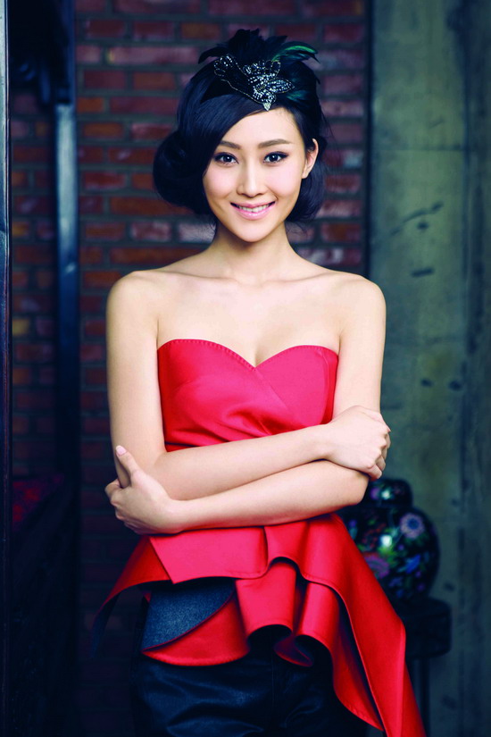 林鹏专心唱片"冷落"电影宣传成龙大方力挺