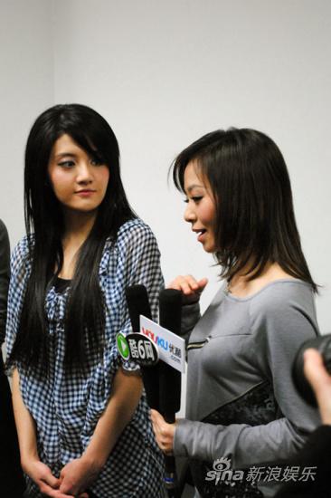 李宣榕后台受访 想唱男性化歌曲挑战自己