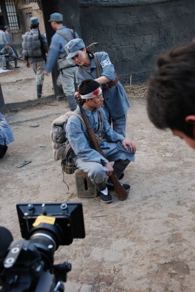 孙佳永远和人民在一起mv扮演军人献礼党庆