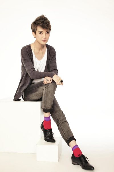 刘力扬将举办连续十余场巡回签售谢歌迷