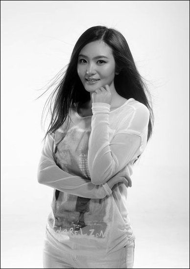 石峄新歌抚慰心灵 疗伤系音乐成大热|石峄|《这一