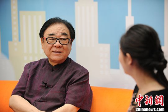 大衣哥拜师金铁霖 苦学教学磁带20载