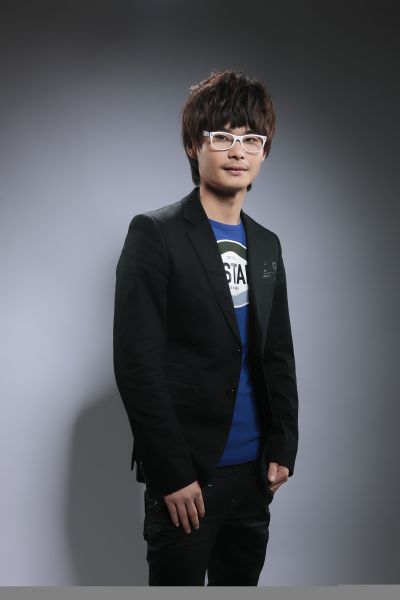 好声音权振东刘振宇《富春》首映礼献唱