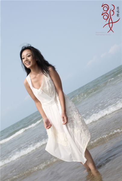 高慧君签约内地复出新专辑即将面世