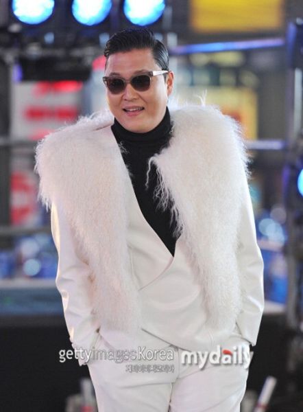 鸟叔有望参加韩国总统任职仪式跳马舞