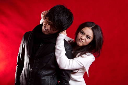 马海生马璐拍写真秀大秀甜蜜羡煞旁人组图