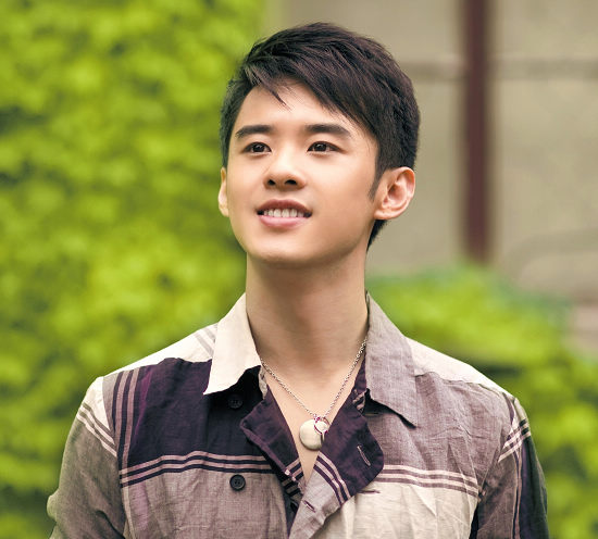 组图高昊温婉细腻写真如不食人间烟火精灵