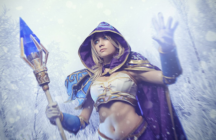 还原最强女法师美女玩家吉安娜cos赏