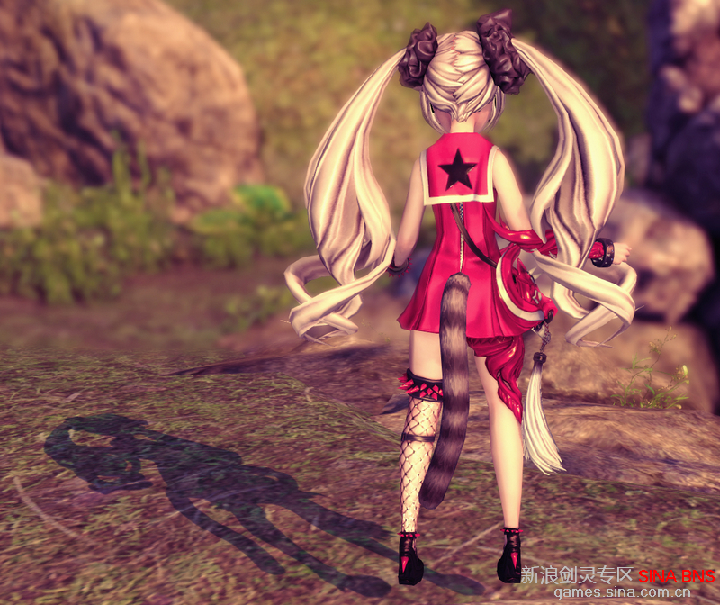 剑灵萝莉的御姐装灵族水手服组图欣赏2