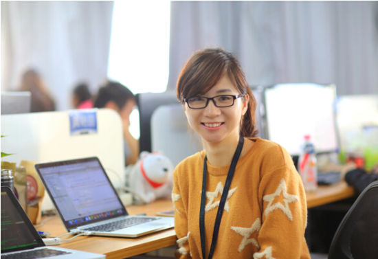 anysdk美女主程黄艳丽女人的生活男人的工作