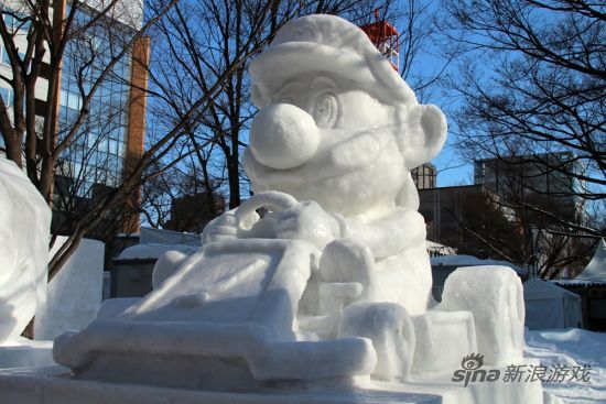 雪初音马里奥宅物集锦札幌冰雪节雪雕欣赏