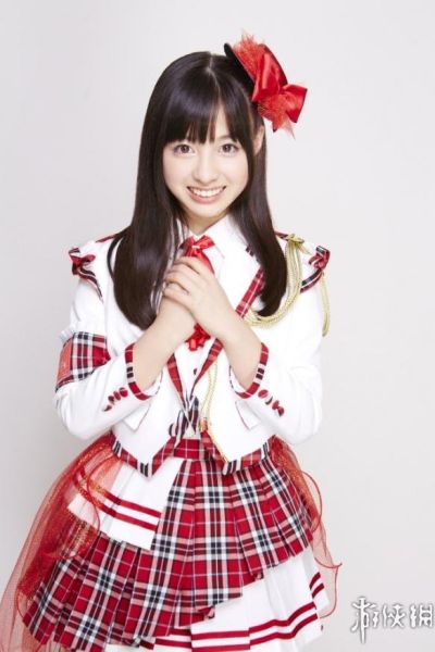 铃木绚子指出桥本环奈之所以被广泛公认为最可爱的原因,主要是因为她