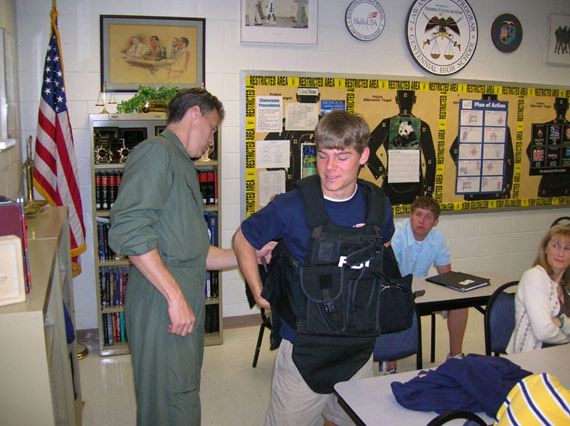 资料图:美国fbi工作人员办公室