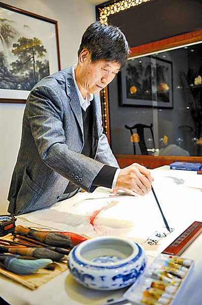 画坛"中国鱼王" ———记转业干部,画家宋守友 ■汪震龙