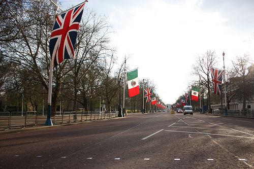 威廉王子婚礼必经地:林荫大道