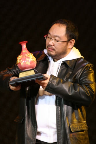 组图:张一白获15年电影之风云人物奖