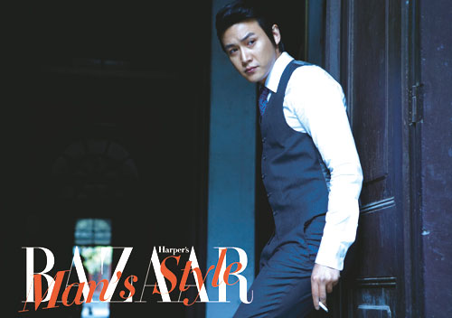 组图:陆毅《芭莎男士》创刊号华丽大片