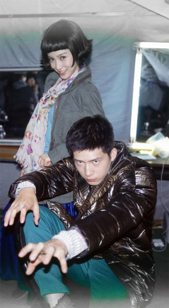 组图全城热恋花絮anglebaby复古装搞怪