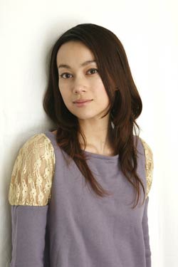 日本 奥大介妻子佐伯