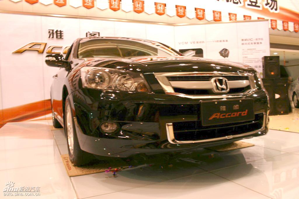 第八代雅阁3.5l到店实拍