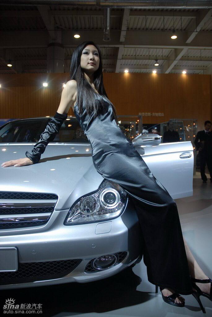 2008年大連車展香車美女_圖片_新浪汽車_新浪網