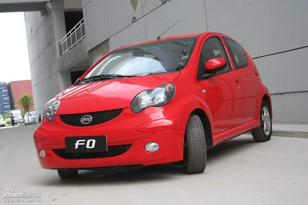 比亚迪f0外观图
