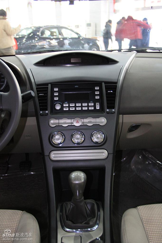 奇瑞a3两厢版到店实拍