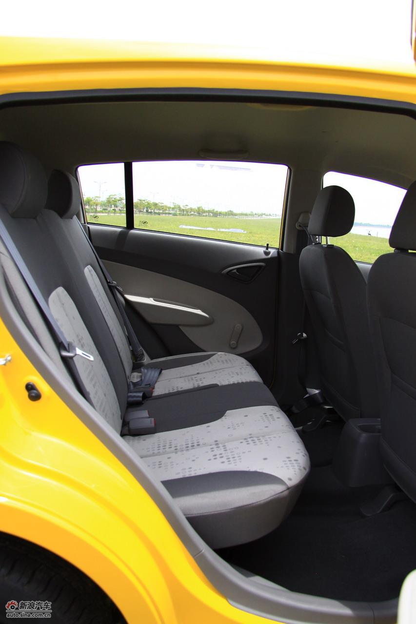 雪佛兰新赛欧两厢内饰实拍图